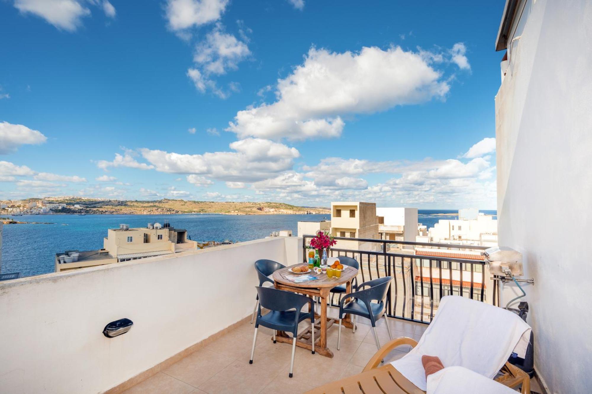 Seashells 2 Bedroom Apartment With Sunny Terrace With Stunning Sea Views - By Getawaysmalta Σεντ Πόλς Μπέι Εξωτερικό φωτογραφία