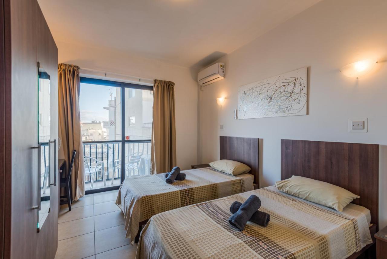 Seashells 2 Bedroom Apartment With Sunny Terrace With Stunning Sea Views - By Getawaysmalta Σεντ Πόλς Μπέι Εξωτερικό φωτογραφία