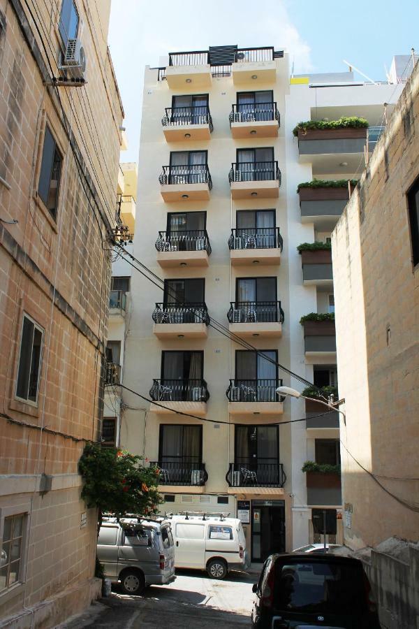 Seashells 2 Bedroom Apartment With Sunny Terrace With Stunning Sea Views - By Getawaysmalta Σεντ Πόλς Μπέι Εξωτερικό φωτογραφία